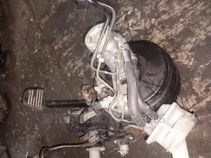 Brake Master Cylinder and Booster Complete Isuzu 4.3