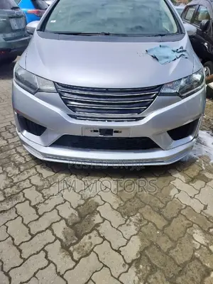 Honda Fit 2016 Silver