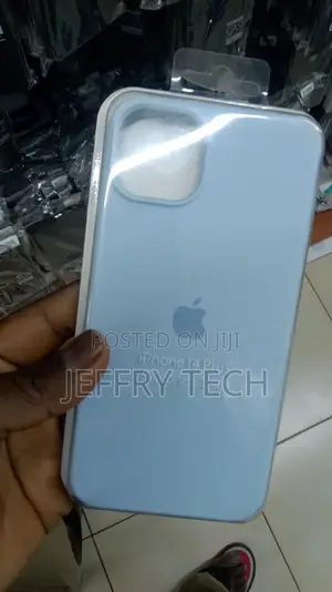 iPhone 14 Plus Silicone Case With Magsafe - Sky Blue