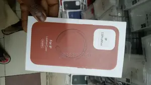 Pro Leather Case - iPhone 13 Pro Max (Magnet Enabled) - Red