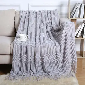 Knitted Throw Blanket With Tassel