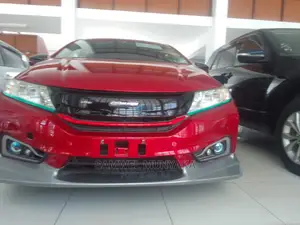 Honda Grace 1.5 Petrol AWD 2016 Red
