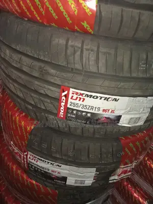 255/35zr19 96Y Roadx