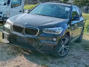 BMW X1 xDrive28i AWD 2016 Black