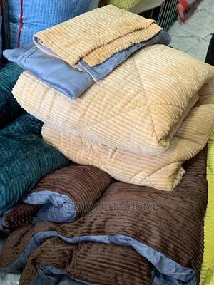 Quality Velvet Duvet Set Available