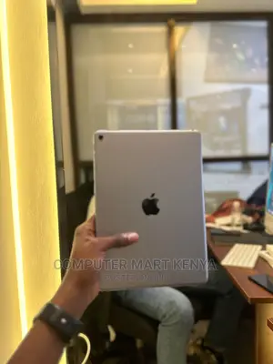 Apple iPad Pro 32 GB Gray