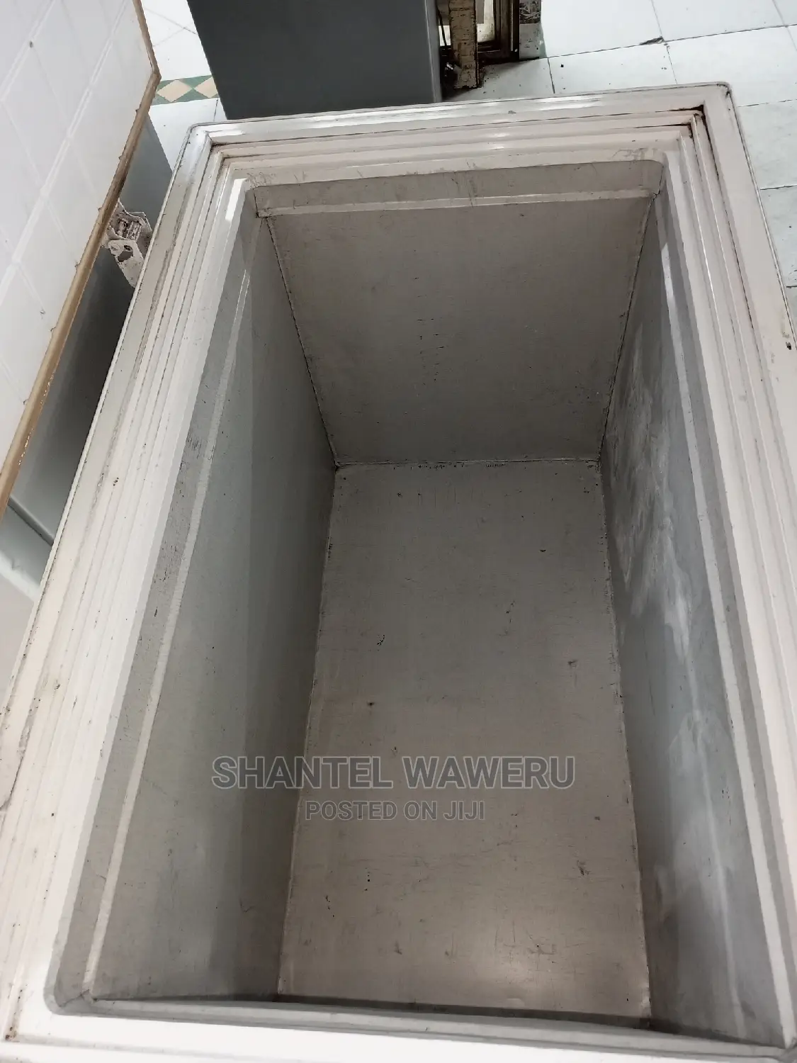 Deep Freezer 300 Litres