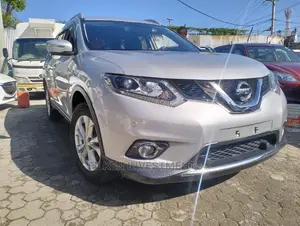 Nissan X-Trail 2019 Silver