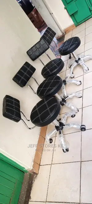 Adjustable Pedicure Stool Black Back Rest