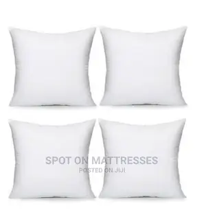 Throw Pillows (18×18)