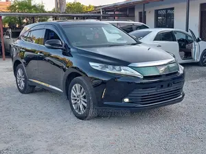 Toyota Harrier 2017 Black
