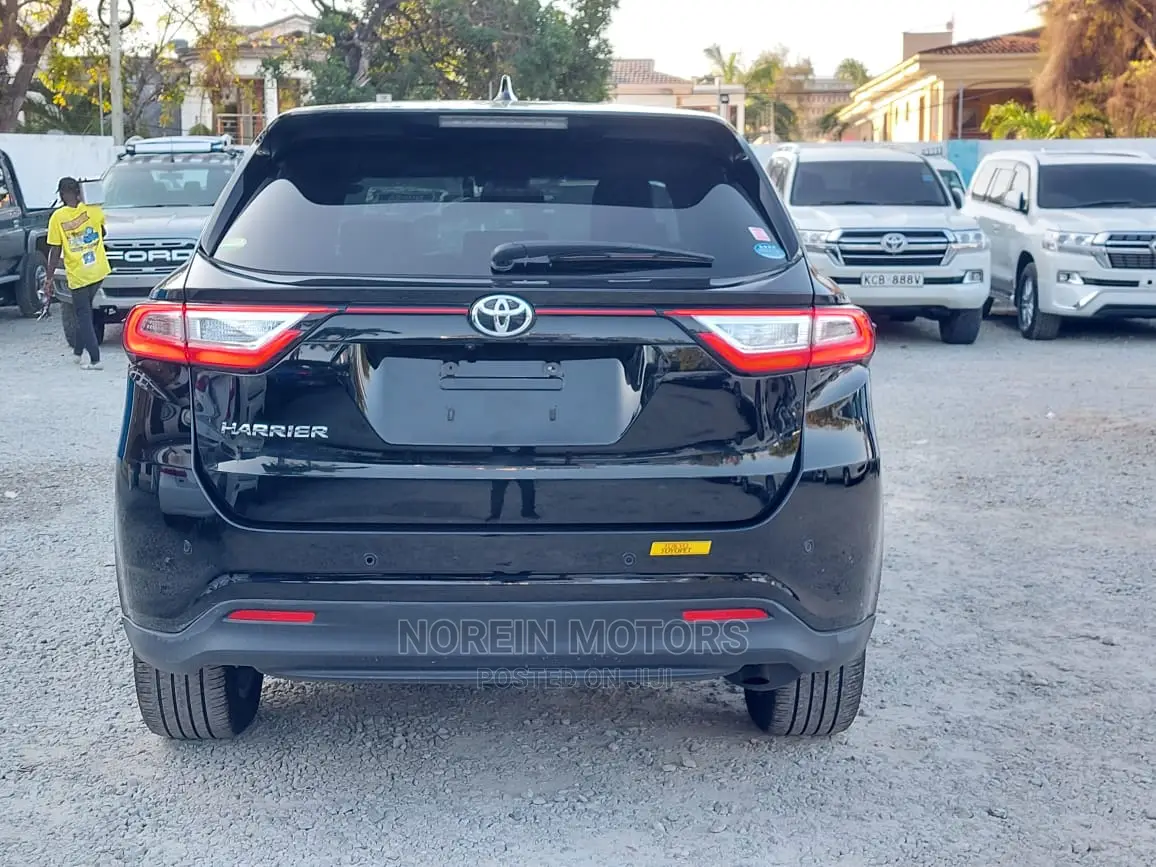 Toyota Harrier 2017 Black