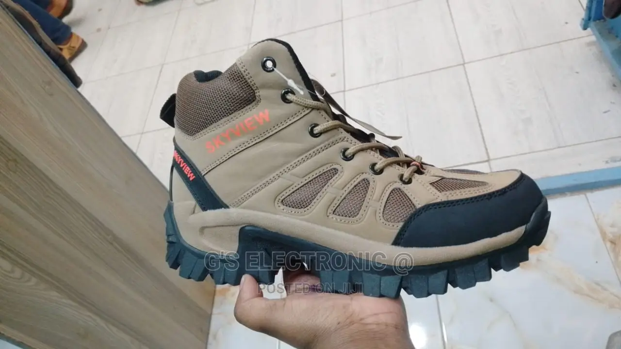 Hiking Boots (Size 40-45)