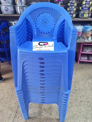 Kenpoly Blue Plastic Arm Chair.