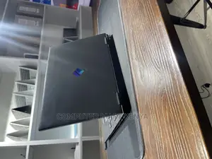 Laptop HP Omen 15 16GB AMD Ryzen 7 SSD 512GB
