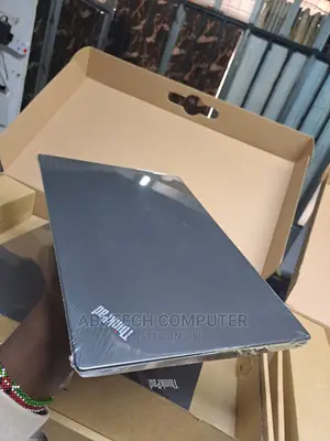 New Laptop Lenovo ThinkPad X280 8GB Intel Core I5 SSD 256GB