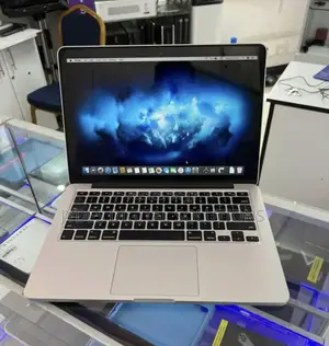 Laptop Apple MacBook Pro 2015 8GB Intel Core I5 SSD 256GB