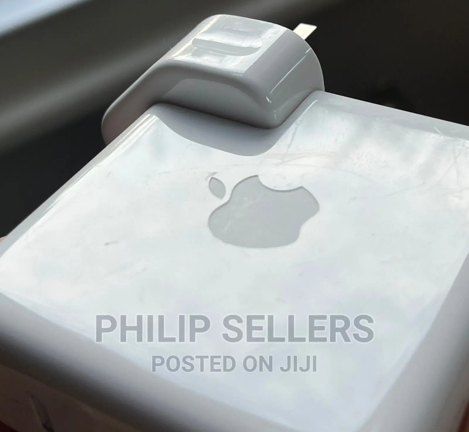 61W USB-C Macbook Power Adapter Charger