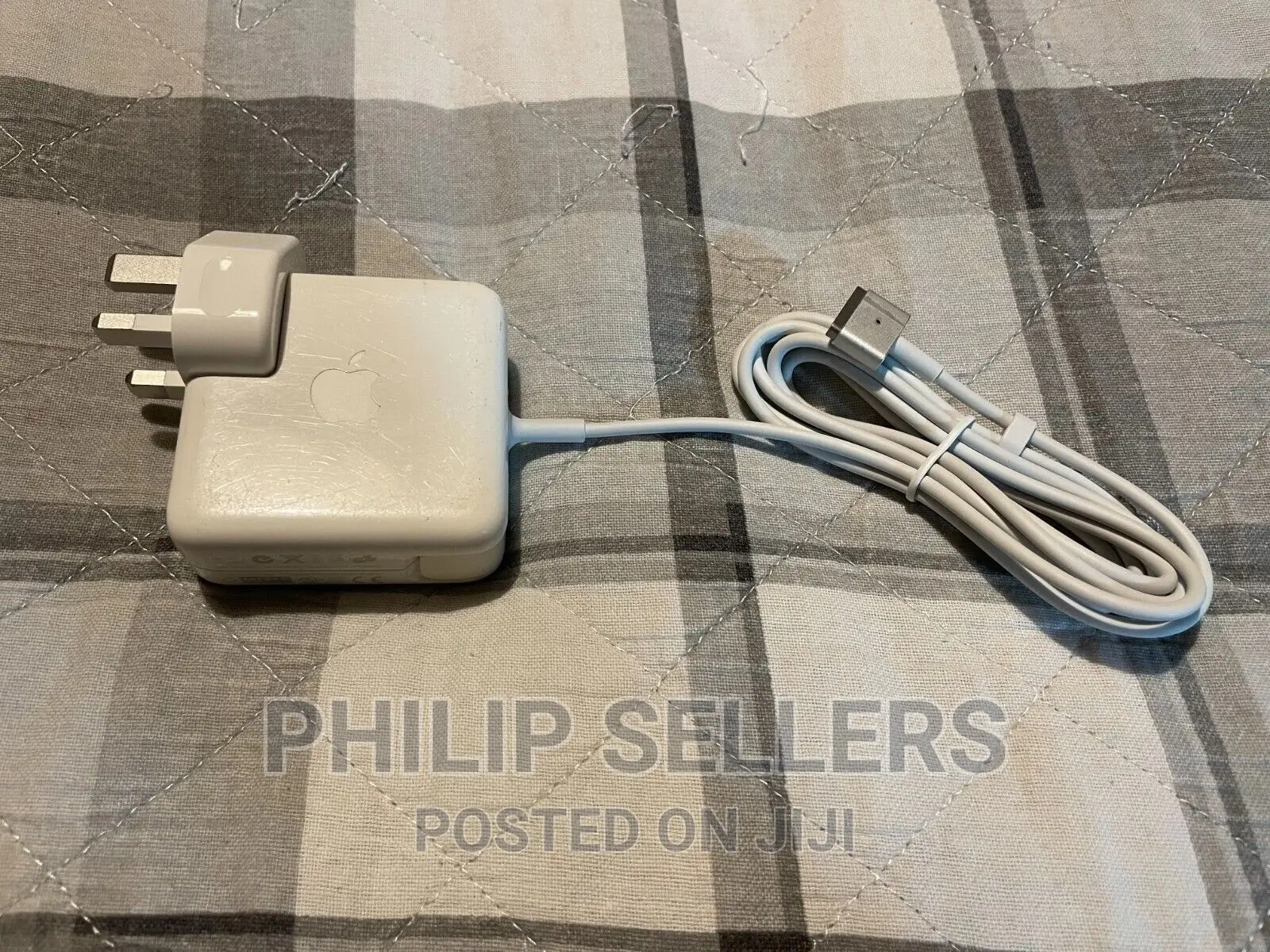 Apple Genuine 45W Magsafe 2 A1436 Power Adapter for Macbook