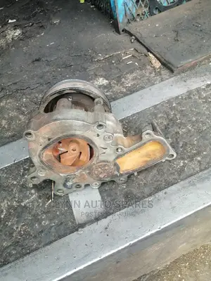 Toyota Hiace 1KD Water Pump