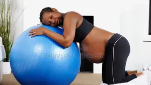 75cm Anti-Burst Yoga Ball – Plain Fitness Stability Exercise Ball