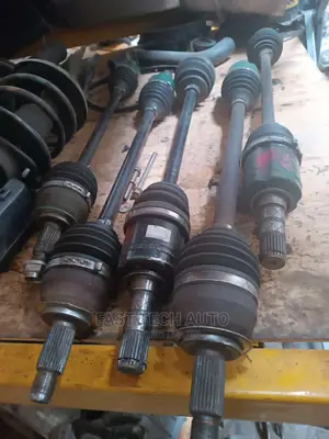 Subaru Impreza ( Gp2 )Drive Shaft