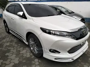 Toyota Harrier 2018 White