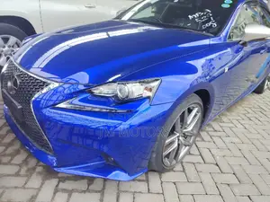 Lexus IS 2016 Blue