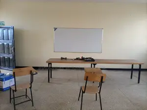 Whiteboard – White Board for All Types Ofschools 2.4m X 1.2m