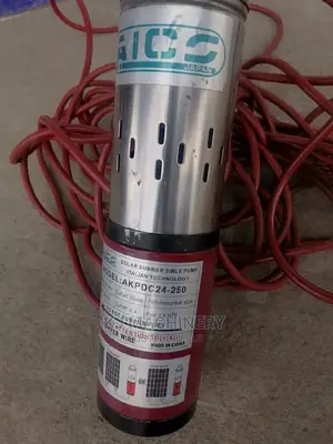 Solar Submersible Pump-25mm Outlet-60m Head