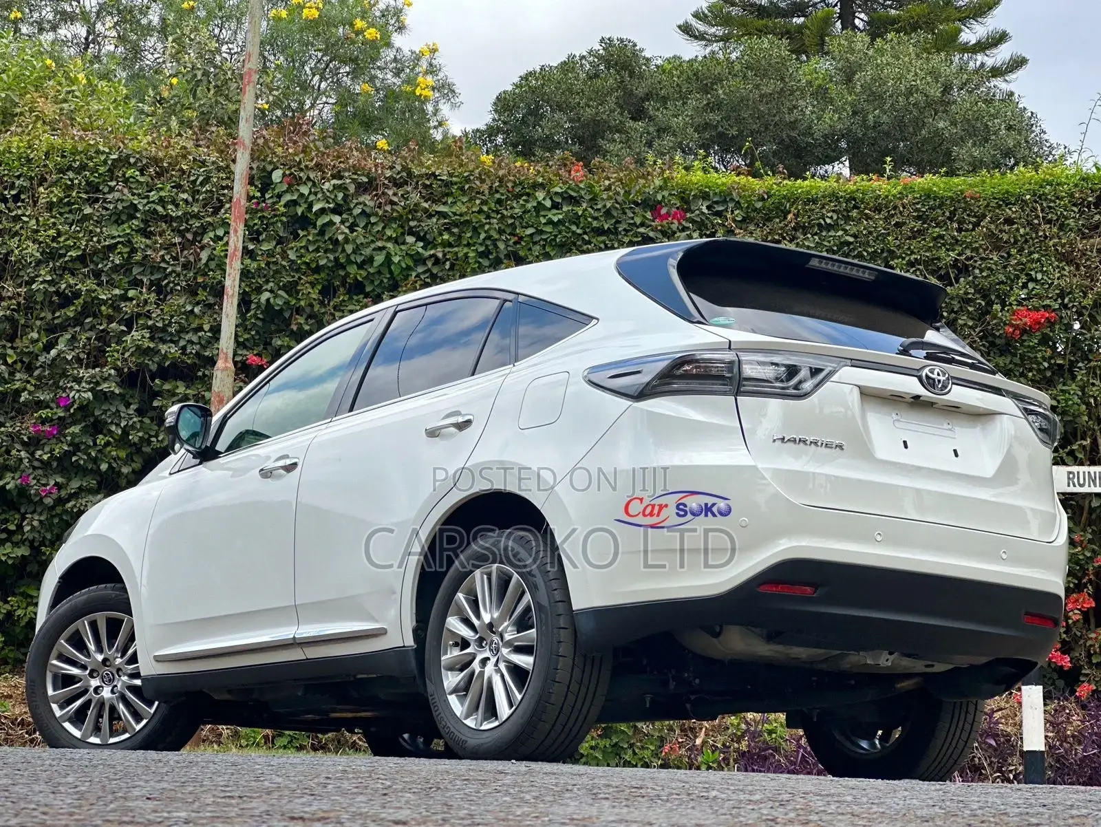 Toyota Harrier 2016 White