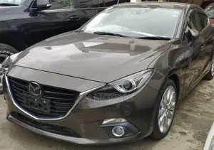 Mazda Axela 2016 Gold