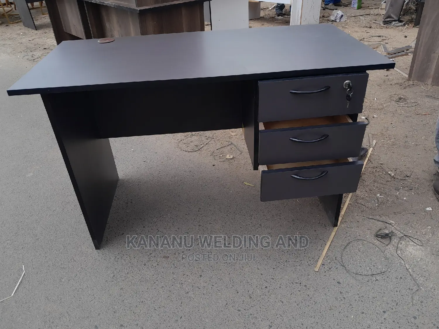 Office Desk