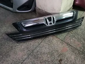 Honda CR-V Re4 Grille.