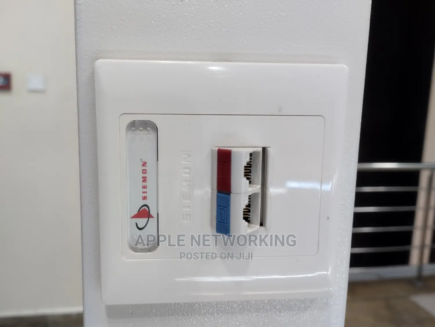 Siemon Complete Double Faceplates With Modules