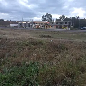 3/4 Land Touching Tarmac on Thika-Nairobi Highwy Near Kabati