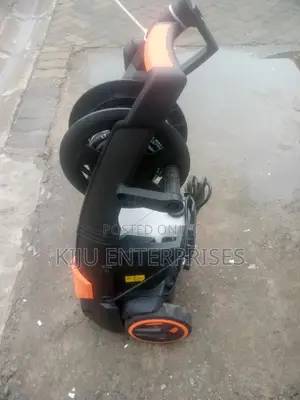 2100 Psi High Pressure Washer