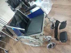 Detachable Arms Commode Wheelchair