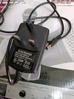 Ac/Dc Adapter 9V 1.5A