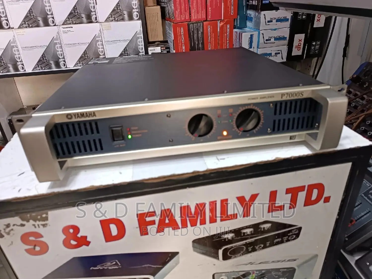 Yamaha Power Amplifier P7000S
