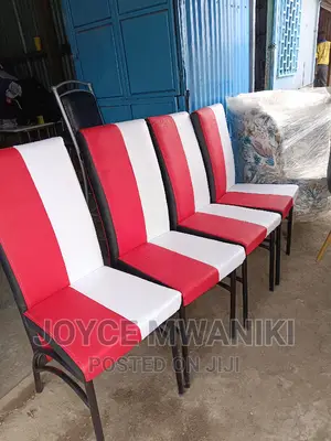 Restaurant Executive Chairs, Mix of Black, Red and White .
