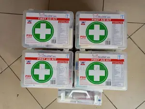 First Aid Kit. MEDIUM.
