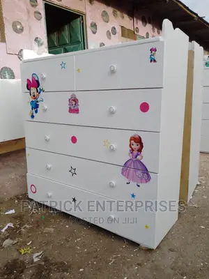 MDF/Wooden Chest of Drawers 4 by 4 Fitts