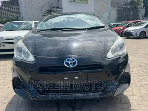 Toyota Aqua 2016 Black