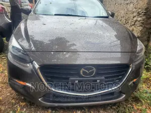 Mazda Axela 2016 Brown
