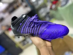 Puma Future Soccer/Football Boots