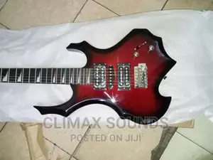 Electric Solo Guitar Curved