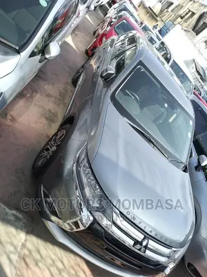 Mitsubishi Outlander 2017 Gray