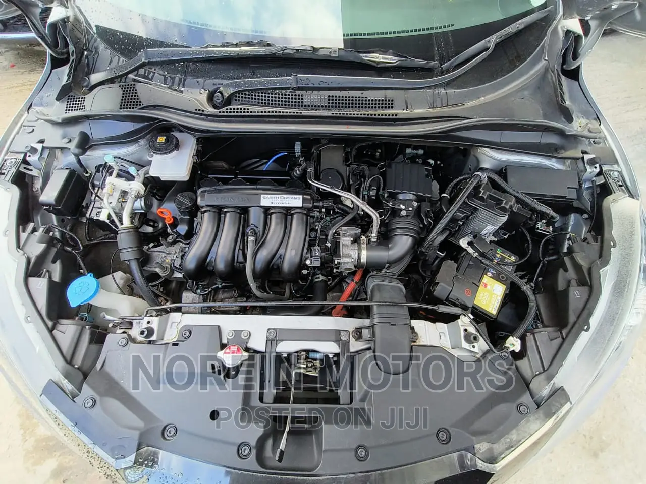 Honda Vezel 2016 Silver