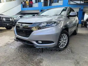 Honda Vezel 2016 Silver